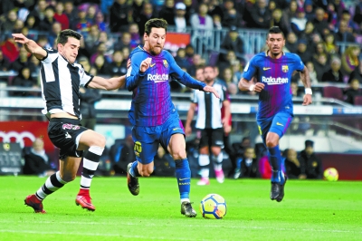 Lionel Messi osiąga legendarną płytę